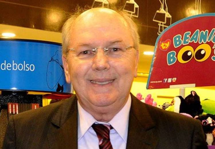 Morre João Zanforlin, narrador esportivo, aos 75 anos