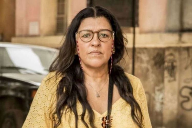 Regina Casé desabafa sobre preconceito após cena polêmica de sexo em novela: “Precisa ser discutido”