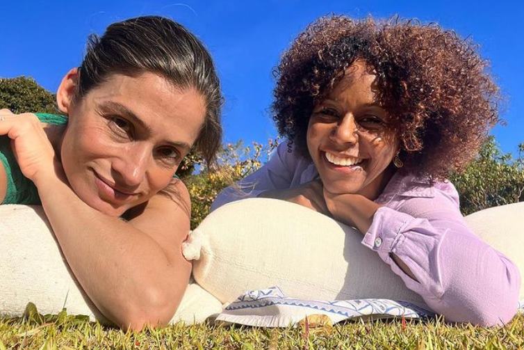 Renata Vasconcellos e Maju Coutinho posam juntas: ”Eu amo”