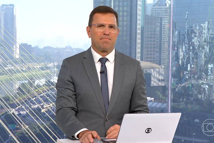 Rodrigo Bocardi surge ao vivo no ‘Bom Dia Brasil’ e se emociona ao falar da morte de Palmirinha