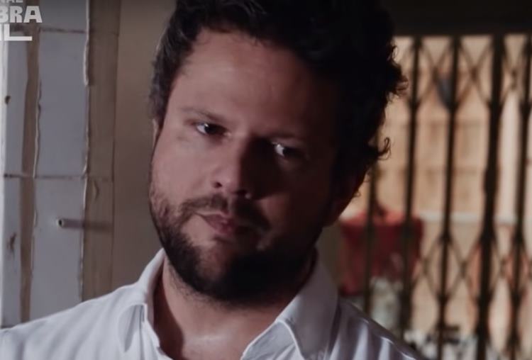 Selton Mello celebra um ano longe de vício: ”É possível”