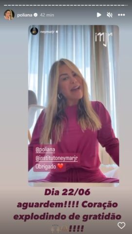 Story de Poliana Rocha