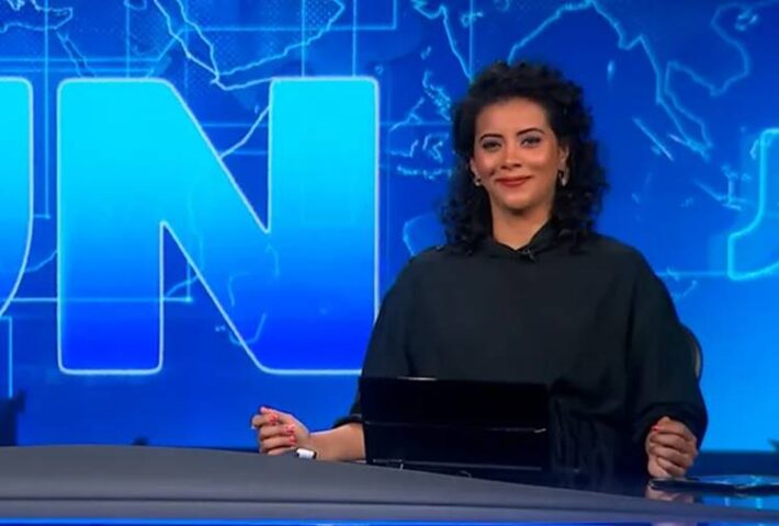 Aline Midlej no Jornal Nacional - Foto: TV Globo