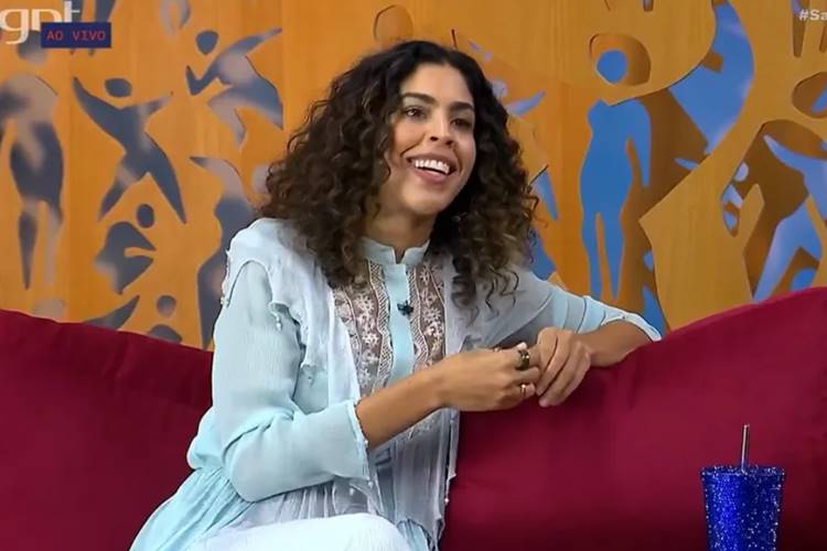 Bela Gil raspa cabelo e surpreende com novo visual: “de dentro pra fora”