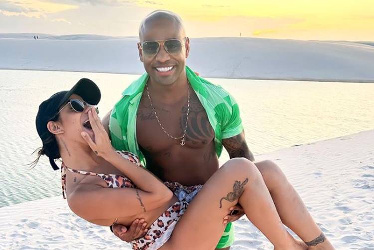 Cézar Black surge com Key Alves nos braços e faz declaração: “te amo”