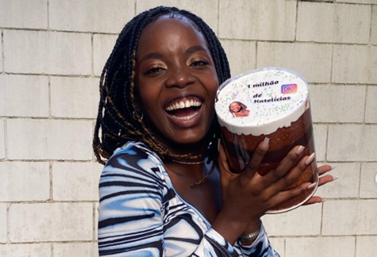 Clara Moneke comemora - Instagram