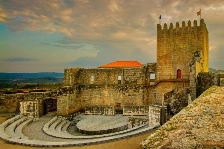 Globo Repórter mostra os castelos medievais de Belmonte, na Serra da Estrela, em Portugal