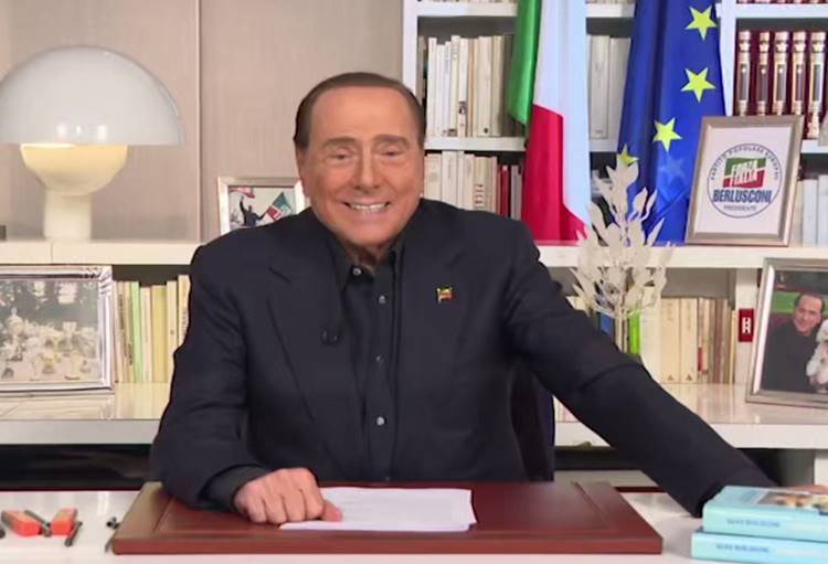 Morre Silvio Berlusconi, ex-sogro de Alexandre Pato, aos 86 anos