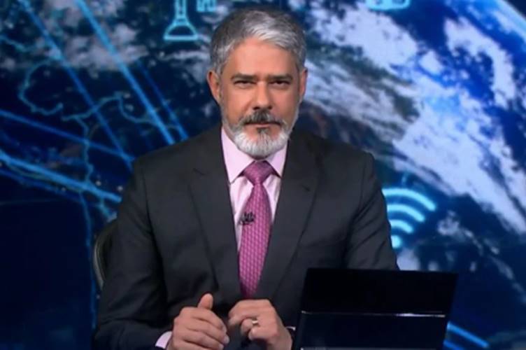 William Bonner desiste de aposentadoria e aceita renovar com a Globo