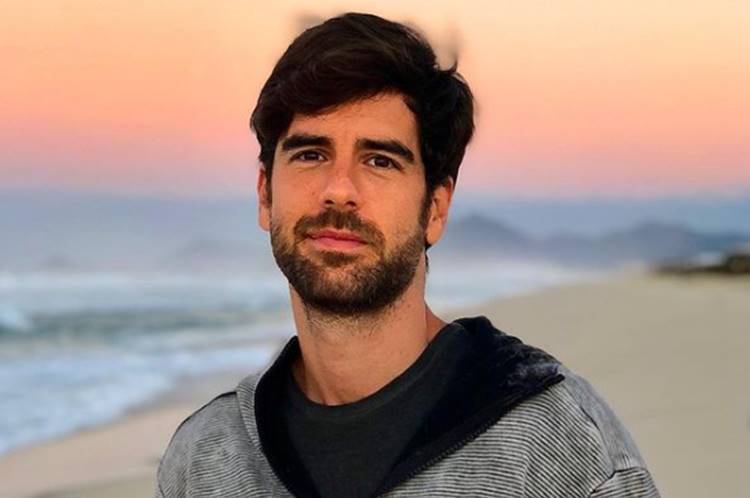 Ator Marcos Pitombo
