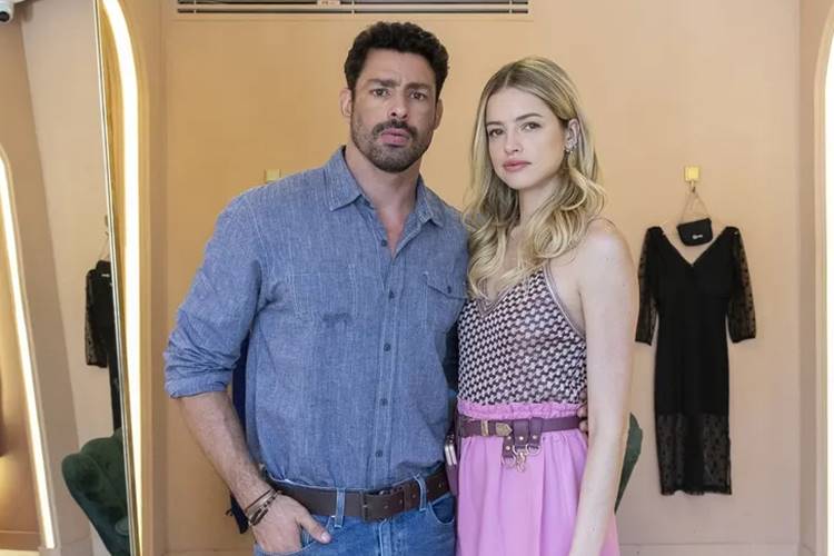 Terra e Paixão: Graça se assanha após beijo em Caio