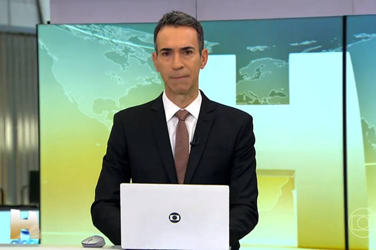 César Tralli entra com plantão ao vivo na Globo e anuncia tragédia em Pernambuco