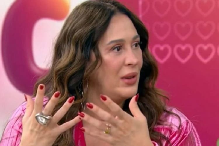 Claudia Raia desabafa sobre problema de saúde após parto de Luca: ‘precisa de ajuda’
