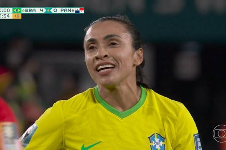 Marta na estreia da Copa Feminina