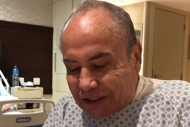 Internado em hospital, Stênio Garcia faz raríssima aparição em vídeo e manda recado aos fãs