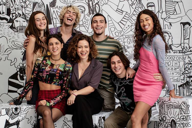 TV Globo exibe primeiro episódio de ‘A Vida Pela Frente’