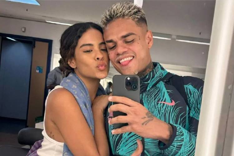 Bella Campos teria reatado namoro com MC Cabelinho após polêmica