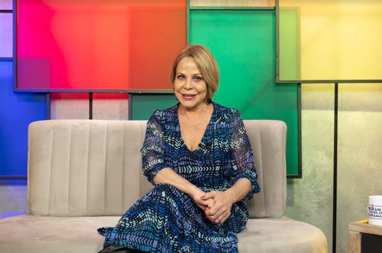 Claudete Troiano surpreende ao revelar que quase morreu afogada e explica situação