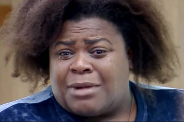 Jojo Todynho chorando