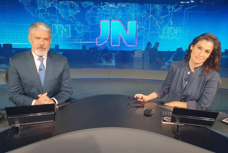 ‘Jornal Nacional’ humilha a concorrência e atinge 30 pontos no ibope para à Globo