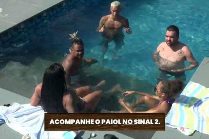 Imagem A Fazenda - Record TV / Playplus