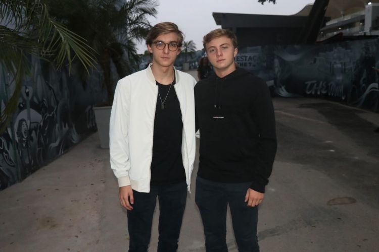 Na Área VIP do The Town, filhos de Angélica e Huck curtem o festival