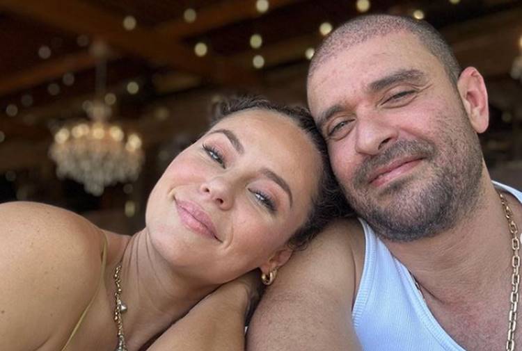 Paolla Oliveira não segura emoção ao expor novidade e Diogo Nogueira reage: “Segura”