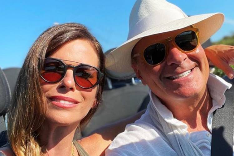 Marcelo de Carvalho e Chris Pitanguy abrem álbum de viagem a destinos paradisíacos na Itália