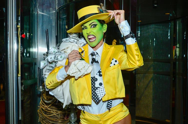 Deborah Secco se transforma no personagem ‘O Máskara’, veja detalhes