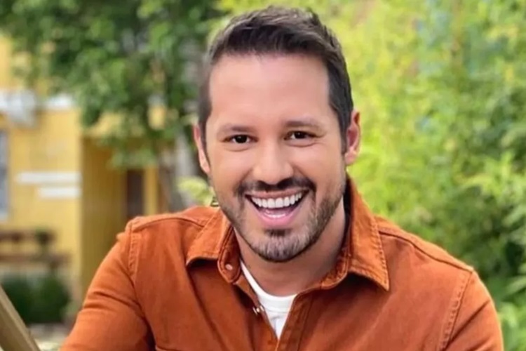 Dony De Nuccio é cotado para novo matinal do SBT com Regina Volpato