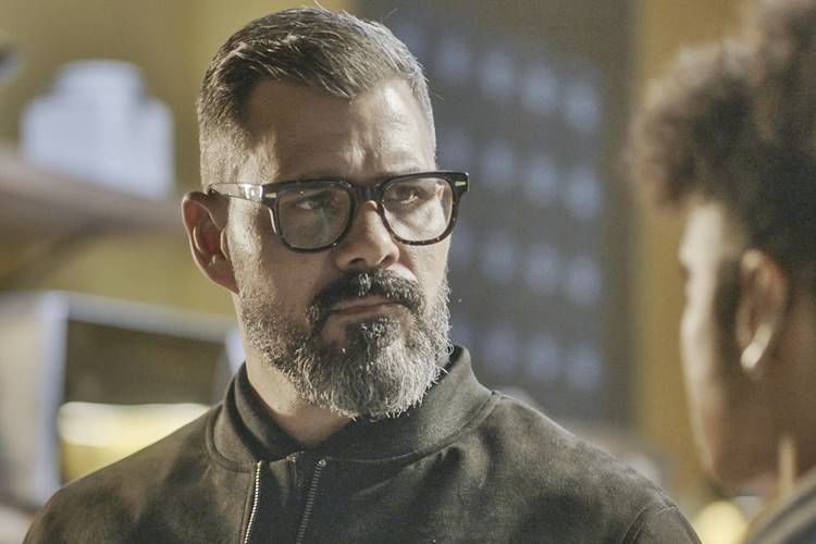 Fuzuê: Pascoal tenta desmascarar Cecília e quase é preso