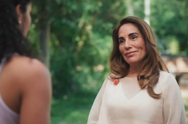 Irene expulsa Aline de casa em Terra e Paixão