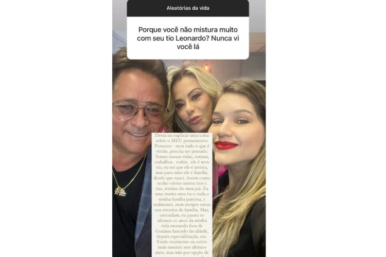 Lyandra Costa respondendo a pergunta o seguidor (Reprodução: Instagram)