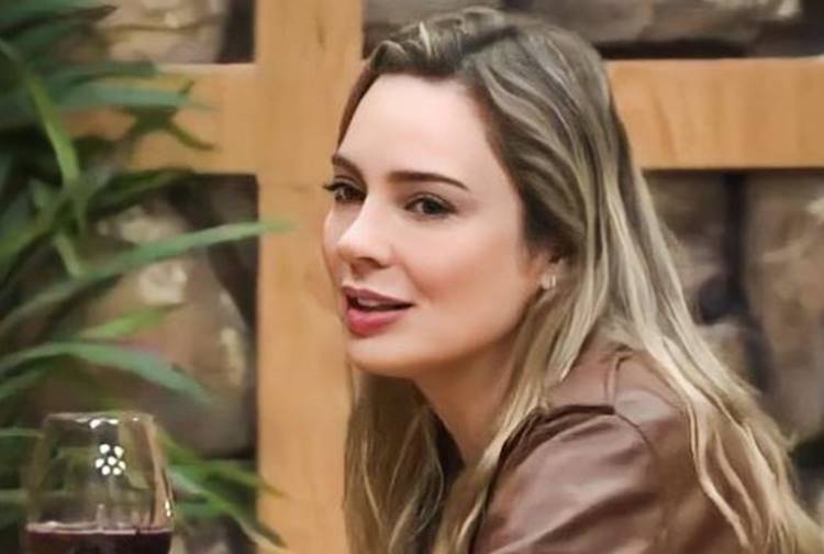 Em entrevista, Rachel Sheherazade afirma que ‘nunca namorou homens burros’