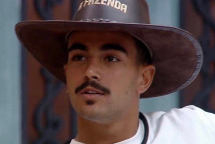 A Fazenda 15: Expulso? Nome de Yuri desaparece de plataforma ligada a Record