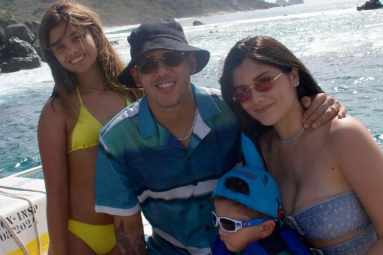 Zé Vaqueiro, Ingra Soares e filhos