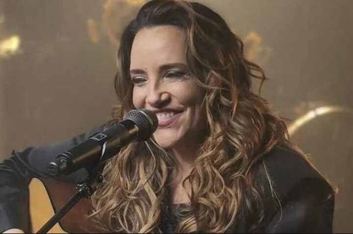 Ana Carolina Cantora Ana Carolina - Foto: YouTube