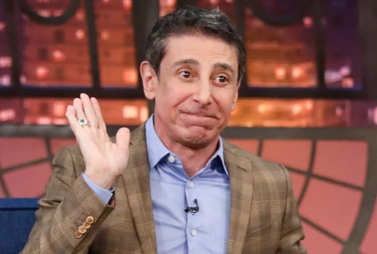 Cássio Scapin, o eterno Nino do ‘Castelo Rá-Tim-Bum’, vive romance discreto com farmacêutico