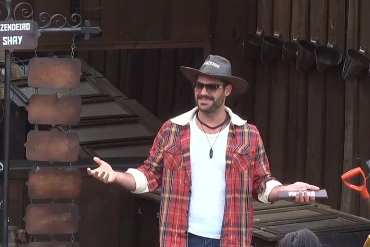 Fazendeiro Shay em A Fazenda 15