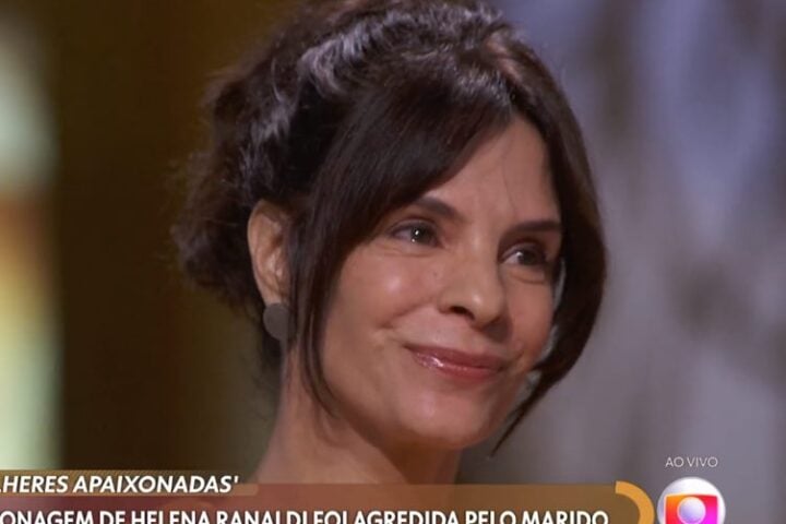 Atriz Helena Ranaldi no Encontro - Foto: TV Globo