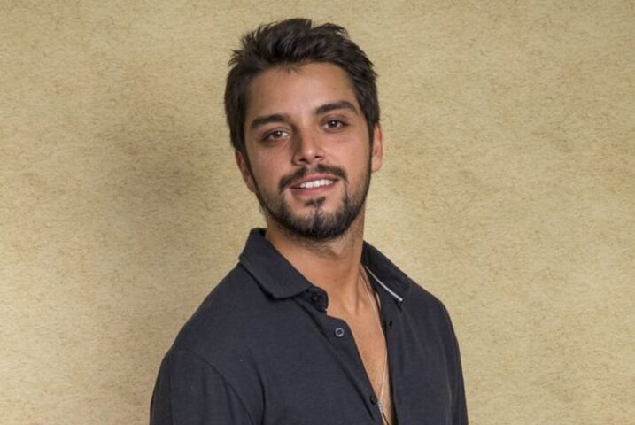 Ator Rodrigo Simas Ator Rodrigo Simas