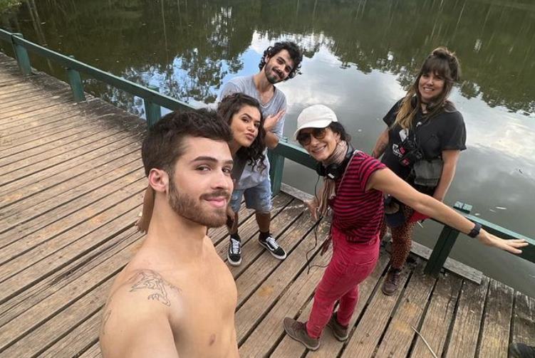João Guilherme anuncia fim de gravações e mostra bastidores de série: ”Especial”