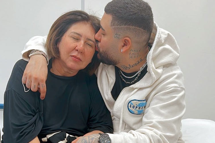 Kevinho atualiza quadro clínico da mãe: “Radioterapia”