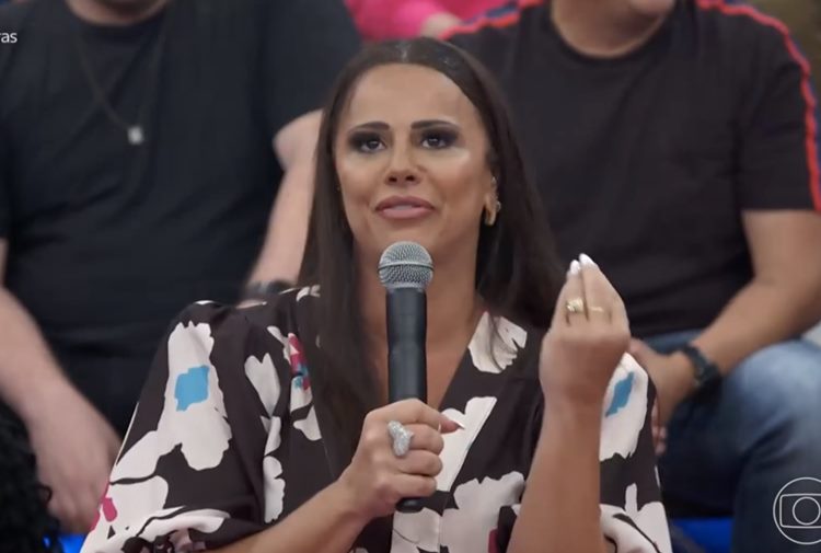 Viviane Araújo relembra tristeza ao ser eliminada do concurso ‘Morena do Tchan’: “Meu mundo caiu”