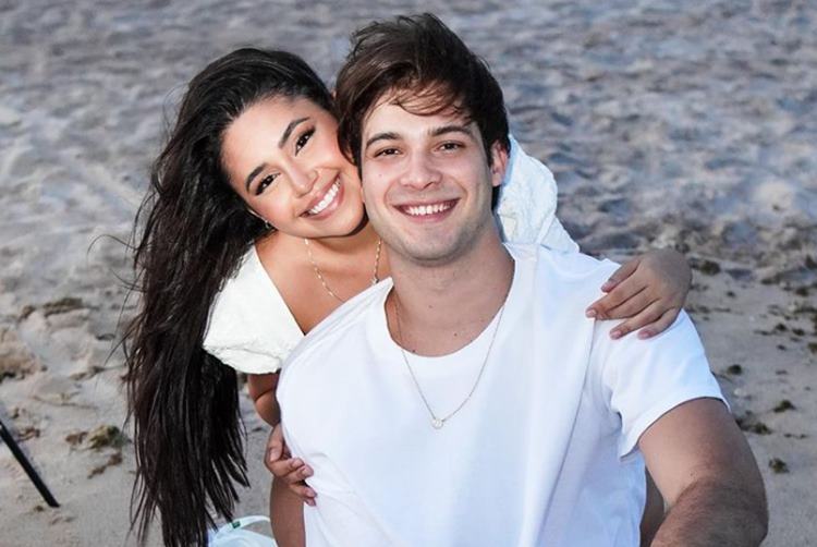 Eduarda Brasil, campeã do ‘The Voice Kids’, anuncia primeira gravidez