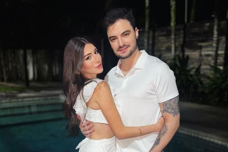 Felipe Neto faz declaração de amor para a namorada: ”Virou tudo de cabeça para baixo”