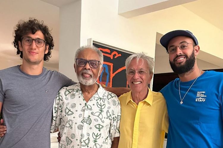 Gilberto Gil, Caetano Veloso, José e Tom (Reprodução: Instagram)