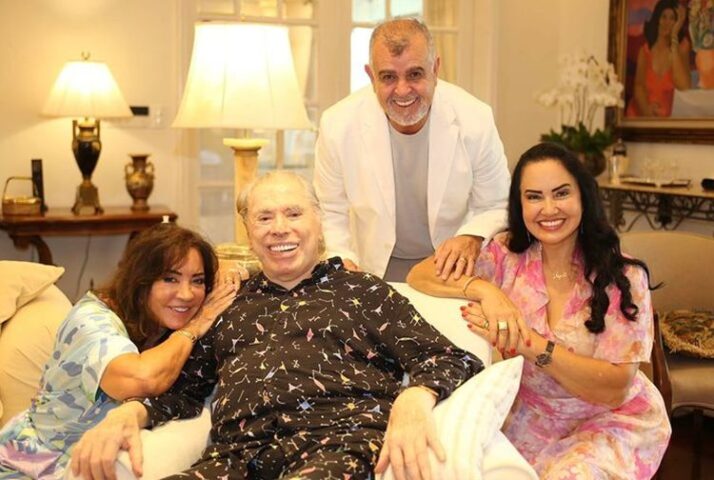 Íris Abravanel, Silvio Santos, Rozeli e Geraldo da Silva Íris Abravanel, Silvio Santos, Rozeli e Geraldo da Silva - Foto: Reprodução/Instagram