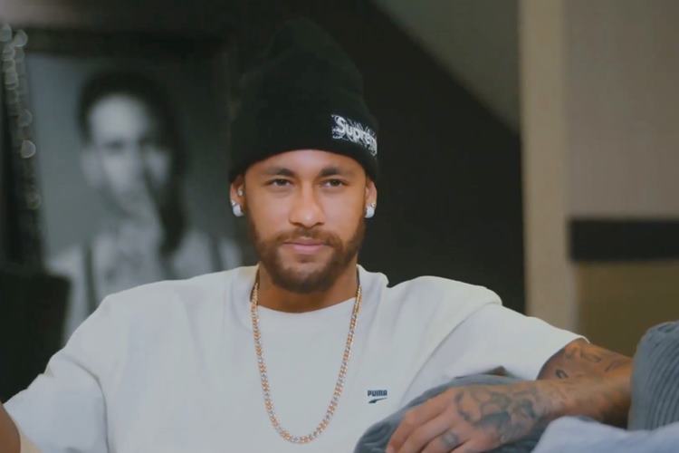 Equipe de Neymar se manifesta sobre boato de que o jogador seria pai pela terceira vez