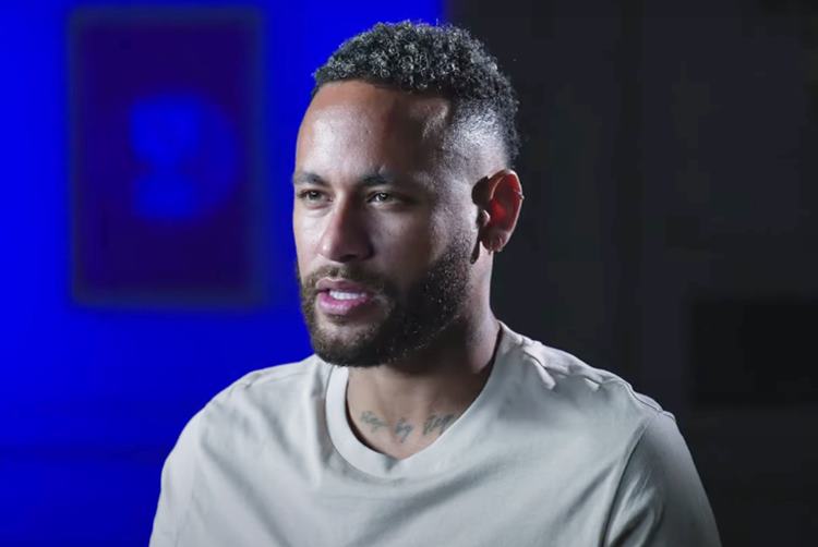 Não é Jamile Lima! Famosa modelo estaria grávida de três meses de Neymar